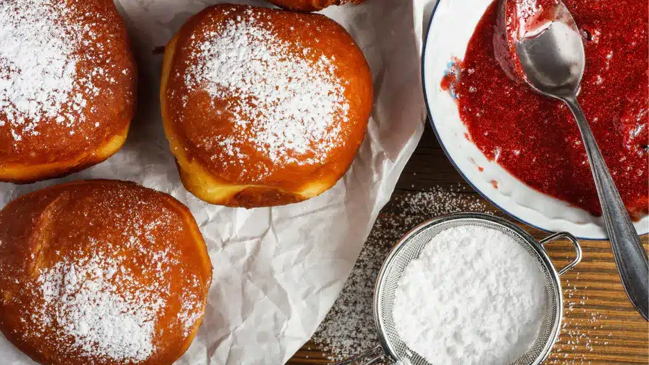Viele Menschen haben davon keine Ahnung. Zu Donuts passt am besten eine solche Konservendose